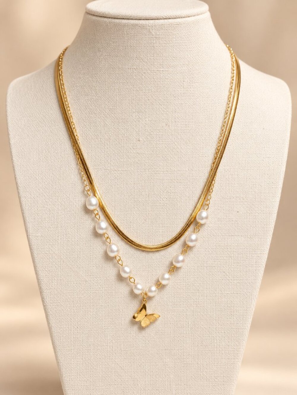 Women’s 316L Stainless Steel Butterfly Necklace – Green Stone & Pearl